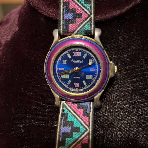 Y2K Pieue Nicol Watch - Picture 2 of 3